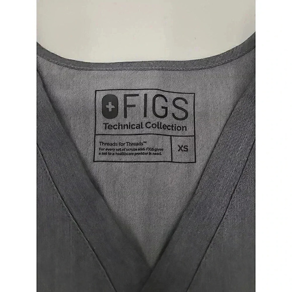 Figs Technical Collection Women's Size XS Grey Scrub Top Style FW1000 - Picture 4 of 5